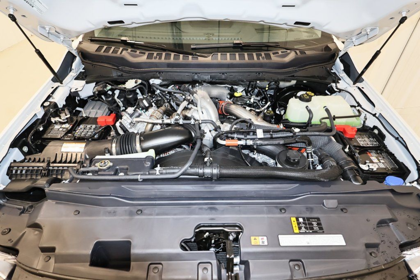 2025 Ford F-350 Super Duty Lariat - Photo 38