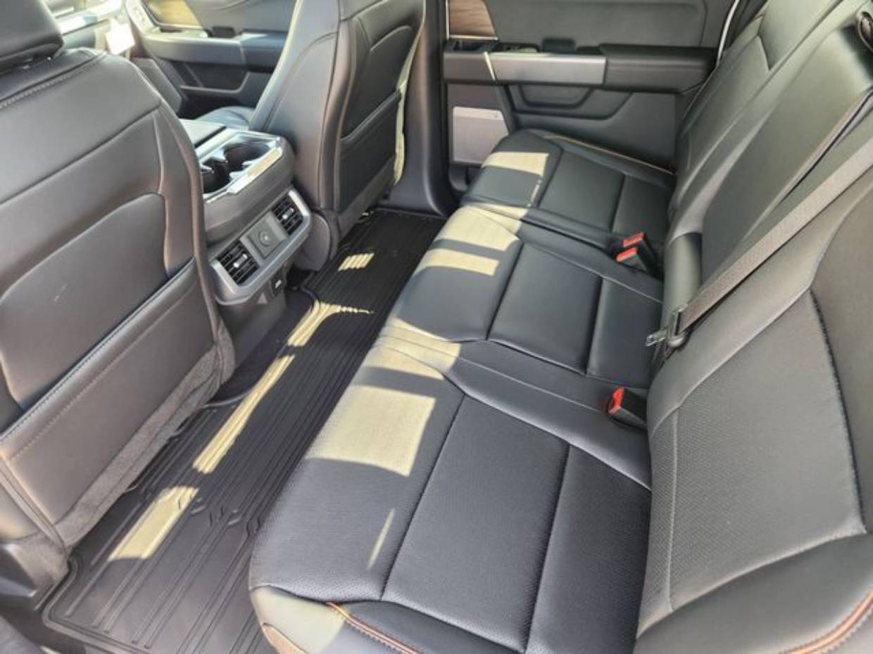 2025 Ford F-150 Lariat - Photo 21