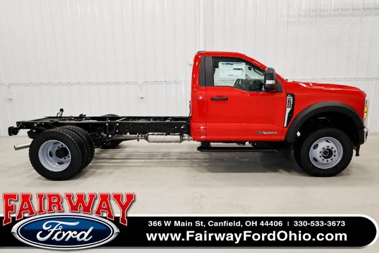 2025 Ford F-600SD XL