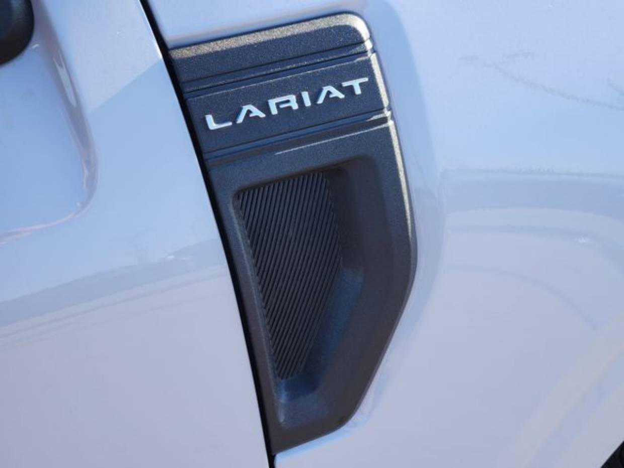 2025 Ford Maverick Lariat - Photo 9