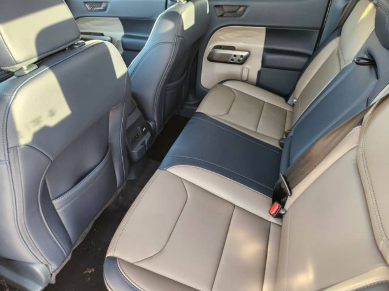2025 Ford Maverick Lariat - Photo 20