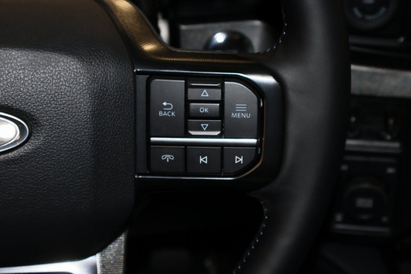 2025 Ford F-350 Super Duty Platinum - Photo 20