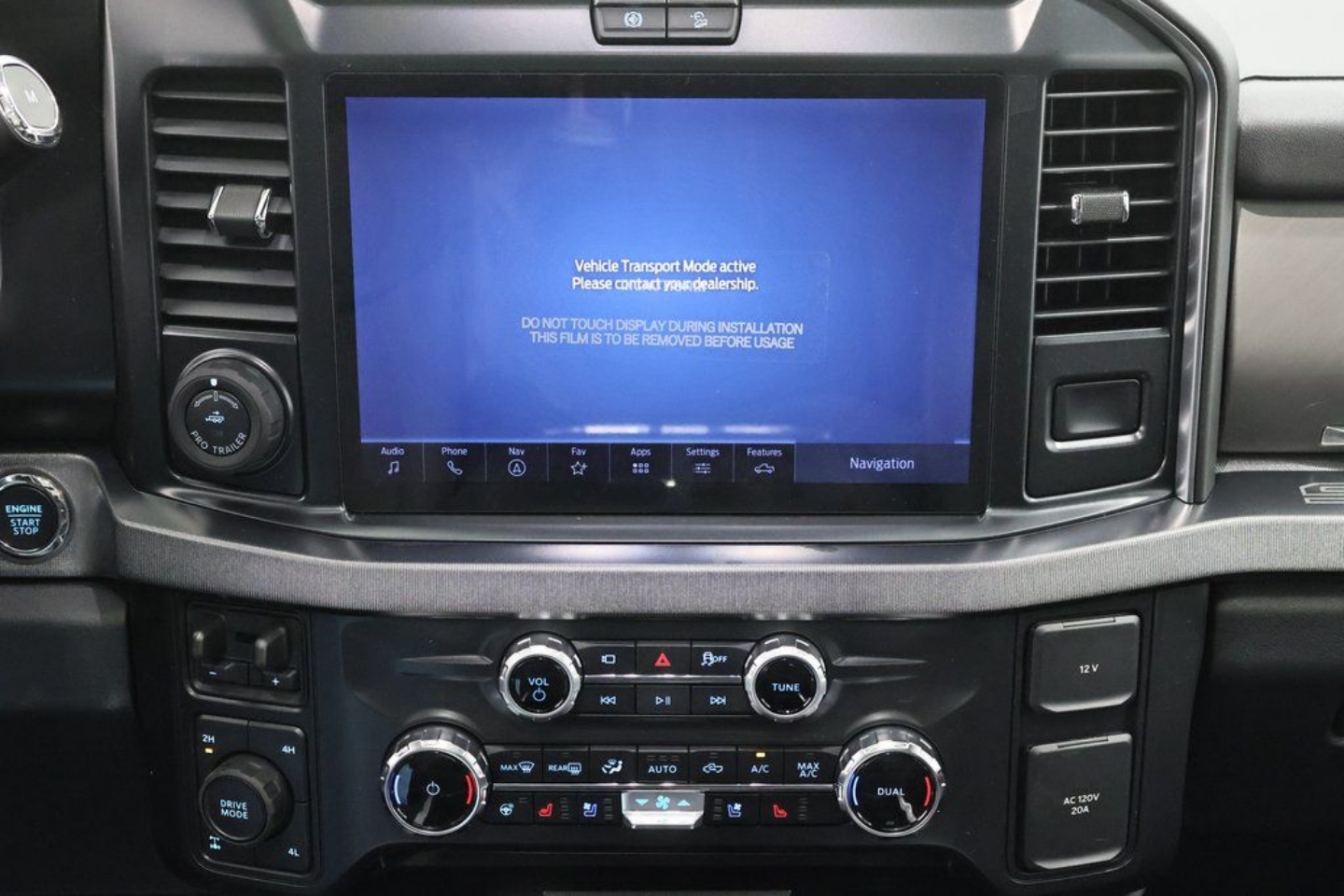 2025 Ford F-350 Super Duty Platinum - Photo 25