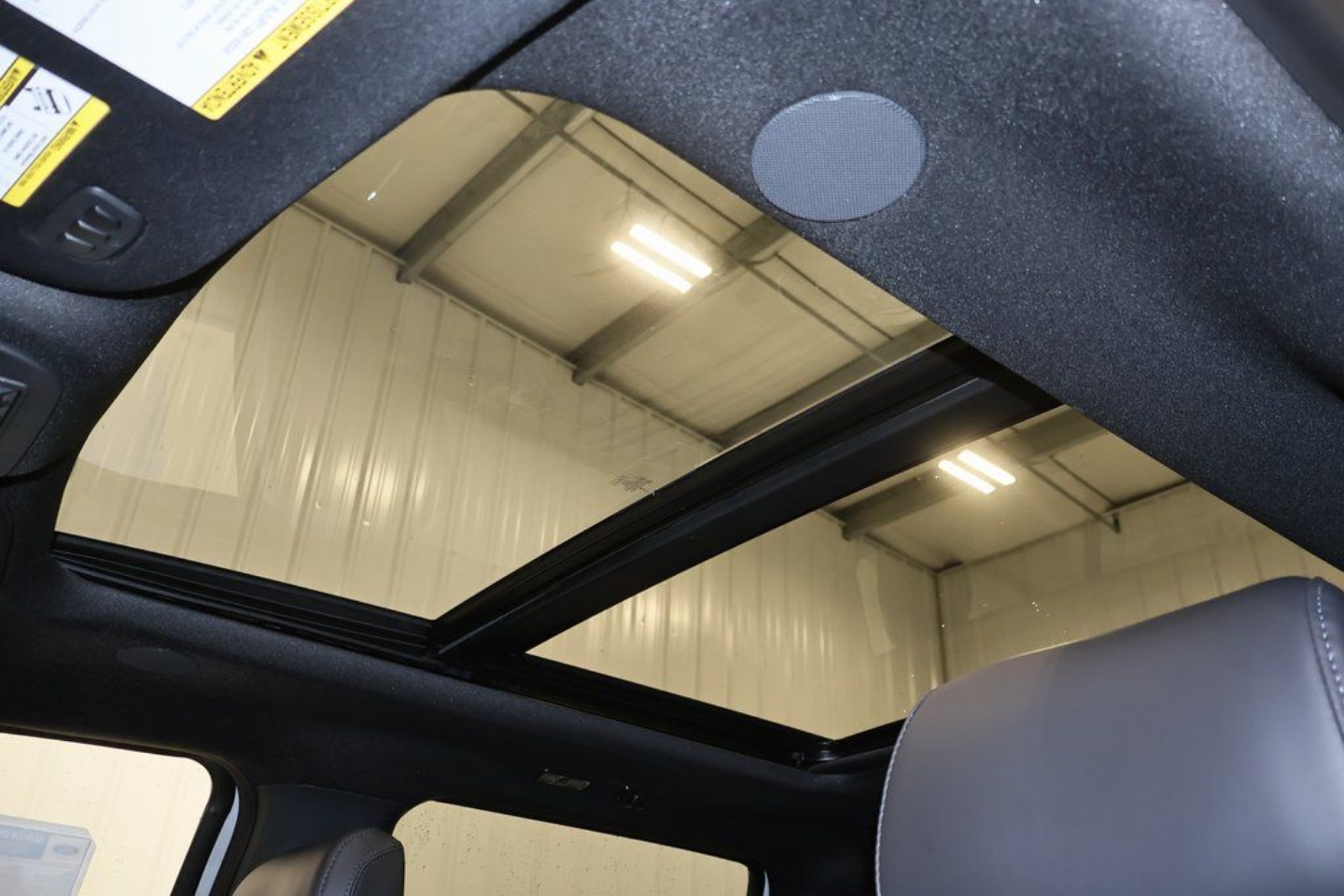 2025 Ford F-350 Super Duty Platinum - Photo 29