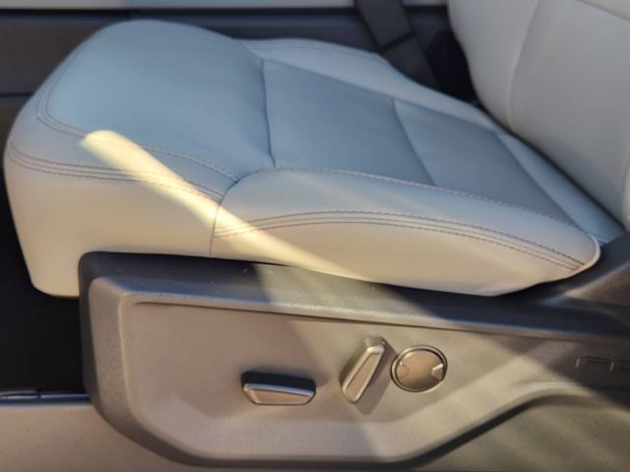 2025 Ford Expedition MAX Active - Photo 18