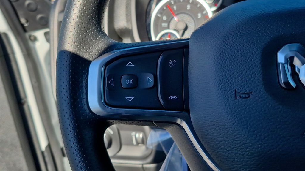 2026 RAM 3500 Chassis Tradesman - Photo 13