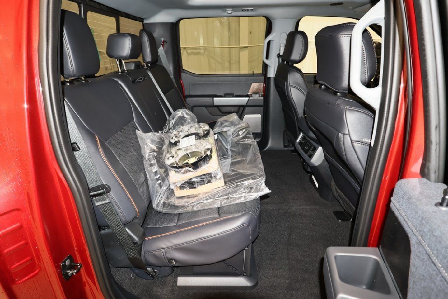 2025 Ford F-350 Super Duty Lariat - Photo 14