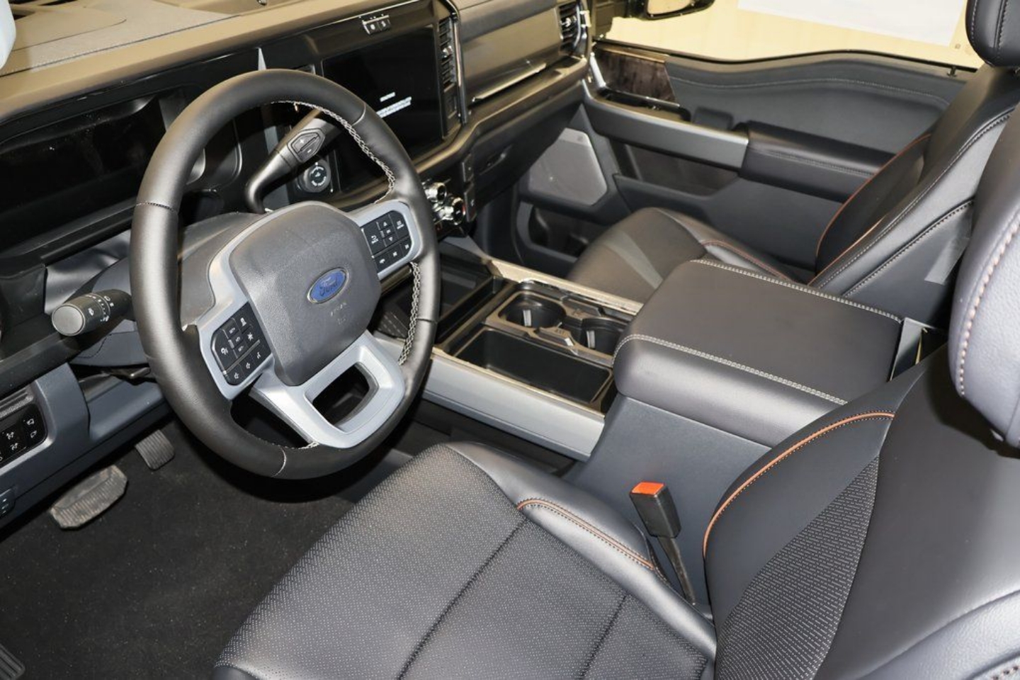 2025 Ford F-350 Super Duty Lariat - Photo 25