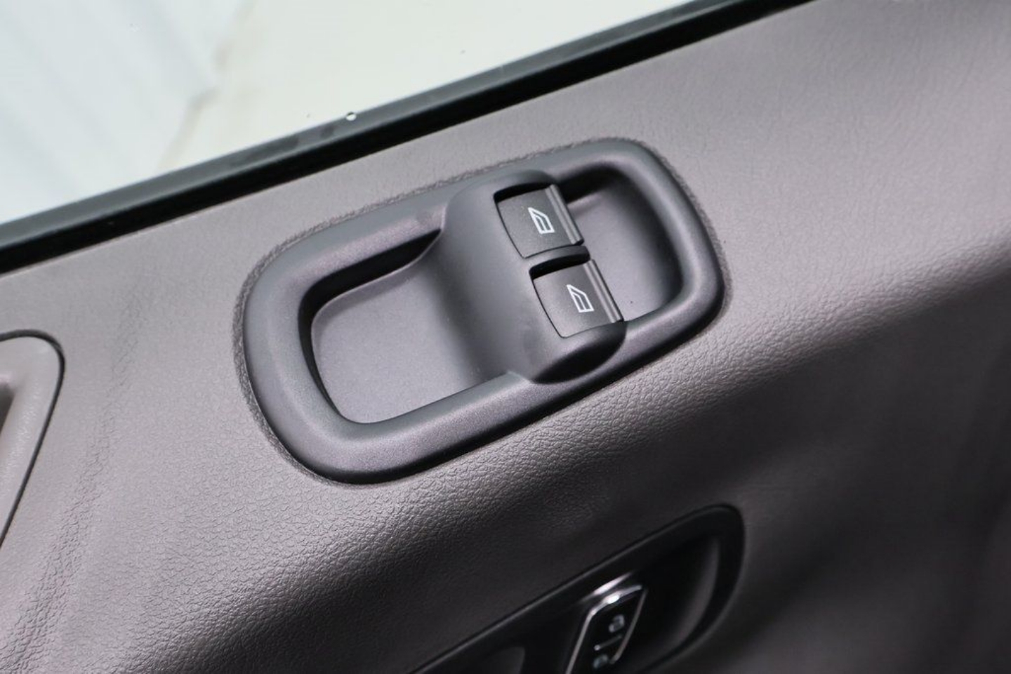 2025 Ford Transit Van Base - Photo 10