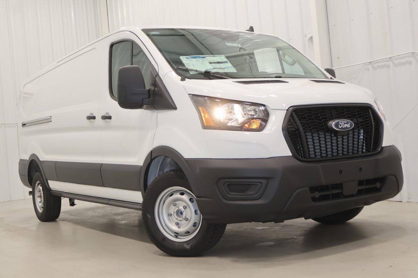 2025 Ford Transit Van Base - Photo 29