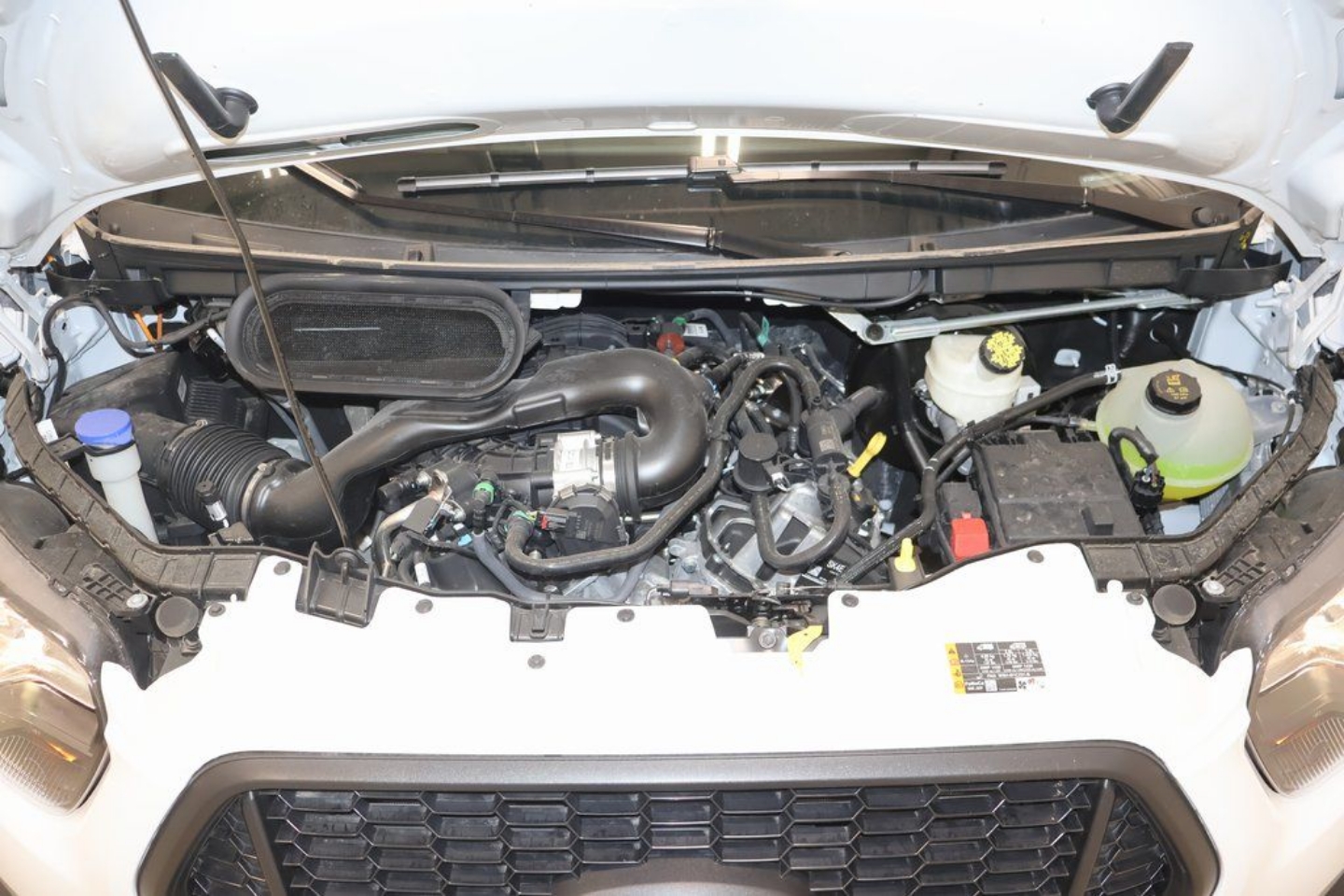 2025 Ford Transit Van Base - Photo 31