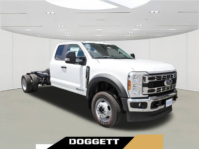 2025 Ford Super Duty F-550 DRW XL