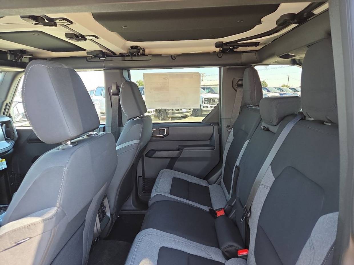 2025 Ford Bronco 4-Door Big Bend - Photo 17