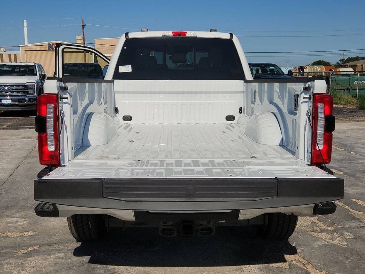 2025 Ford F-350 Super Duty Lariat - Photo 14