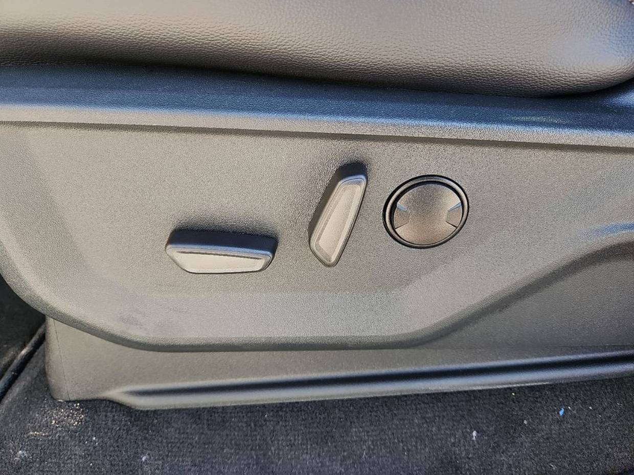 2025 Ford F-350 Super Duty Lariat - Photo 16