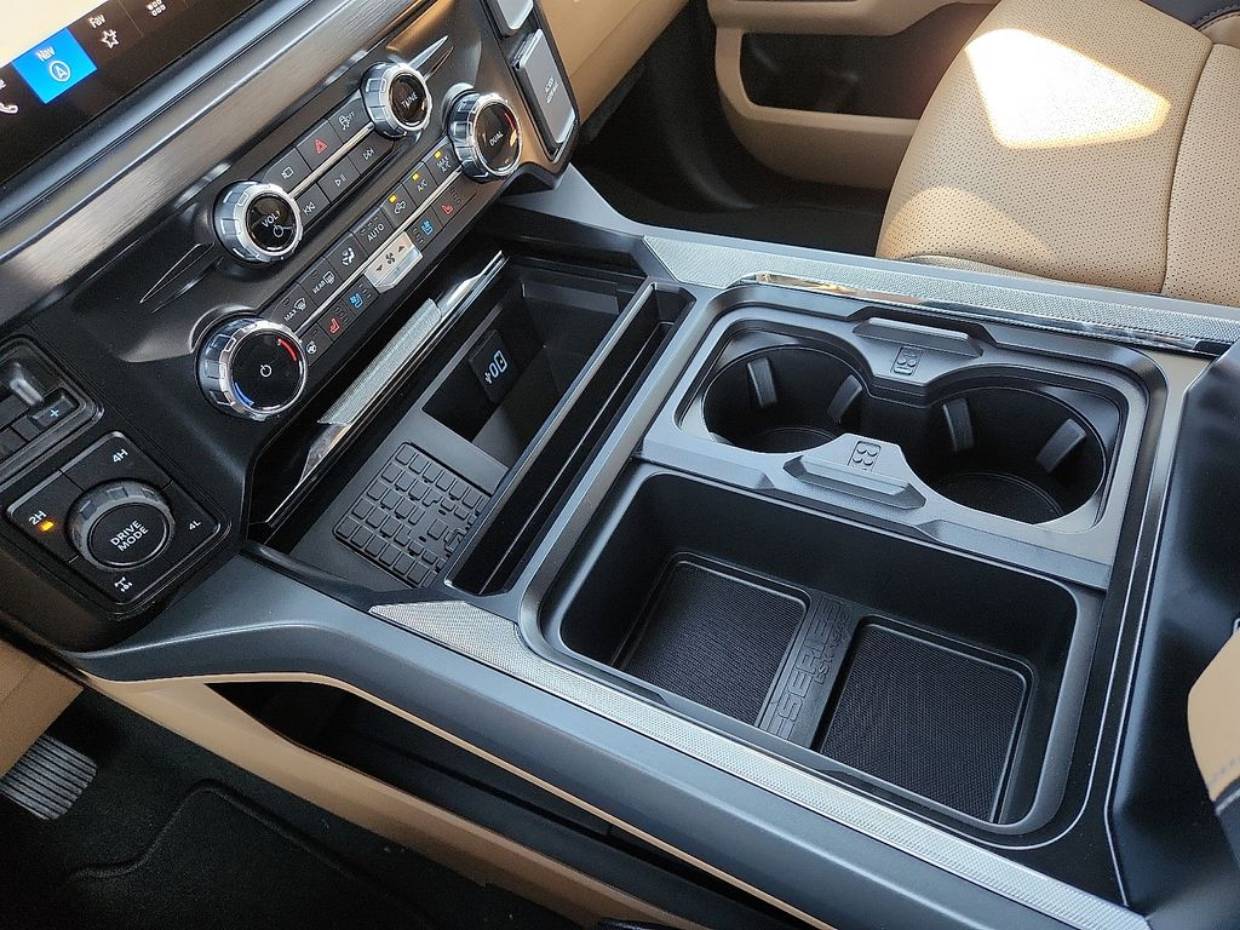 2025 Ford F-350 Super Duty Lariat - Photo 24