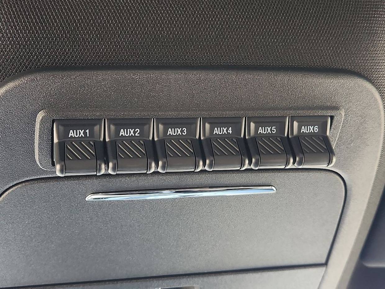 2025 Ford F-350 Super Duty Lariat - Photo 30