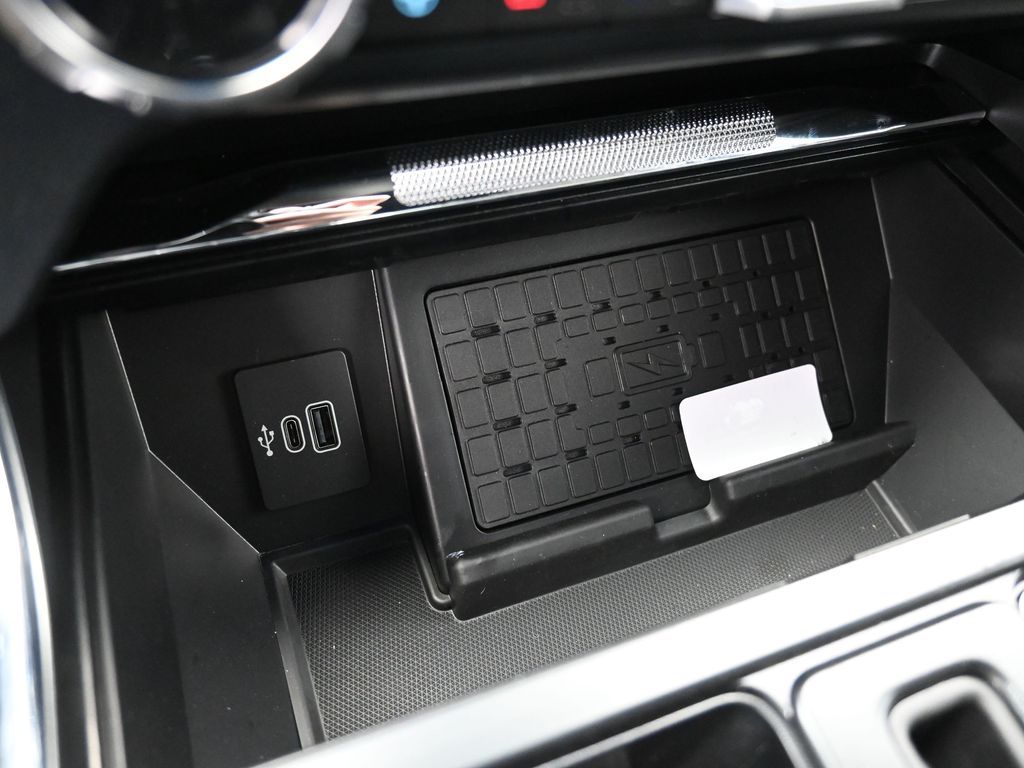 2025 Ford F-150 Lariat - Photo 31