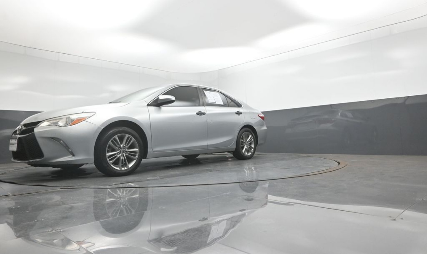 2016 Toyota Camry Special Edition