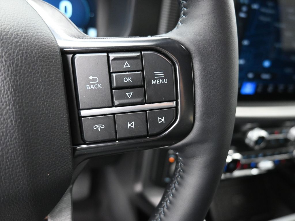 2025 Ford F-150 Platinum - Photo 7