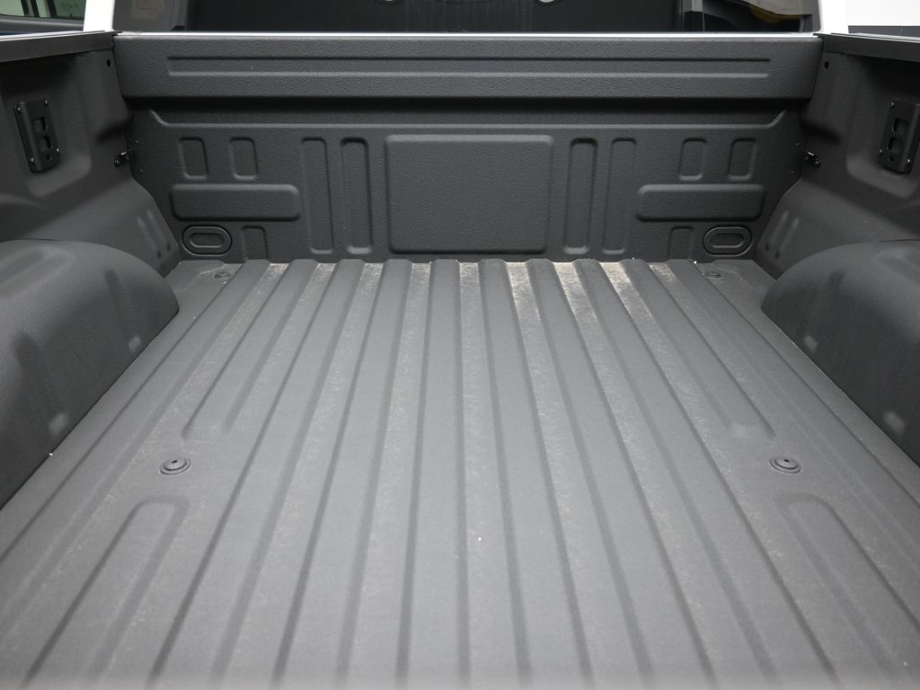 2025 Ford F-150 Platinum - Photo 12