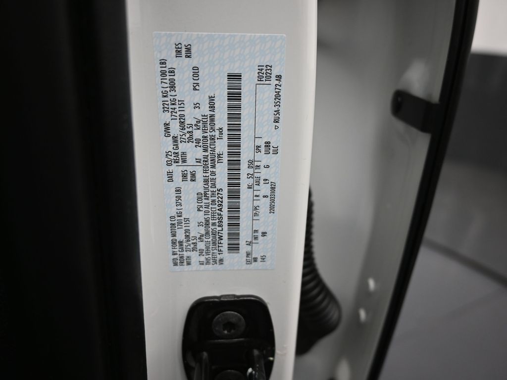 2025 Ford F-150 Platinum - Photo 19