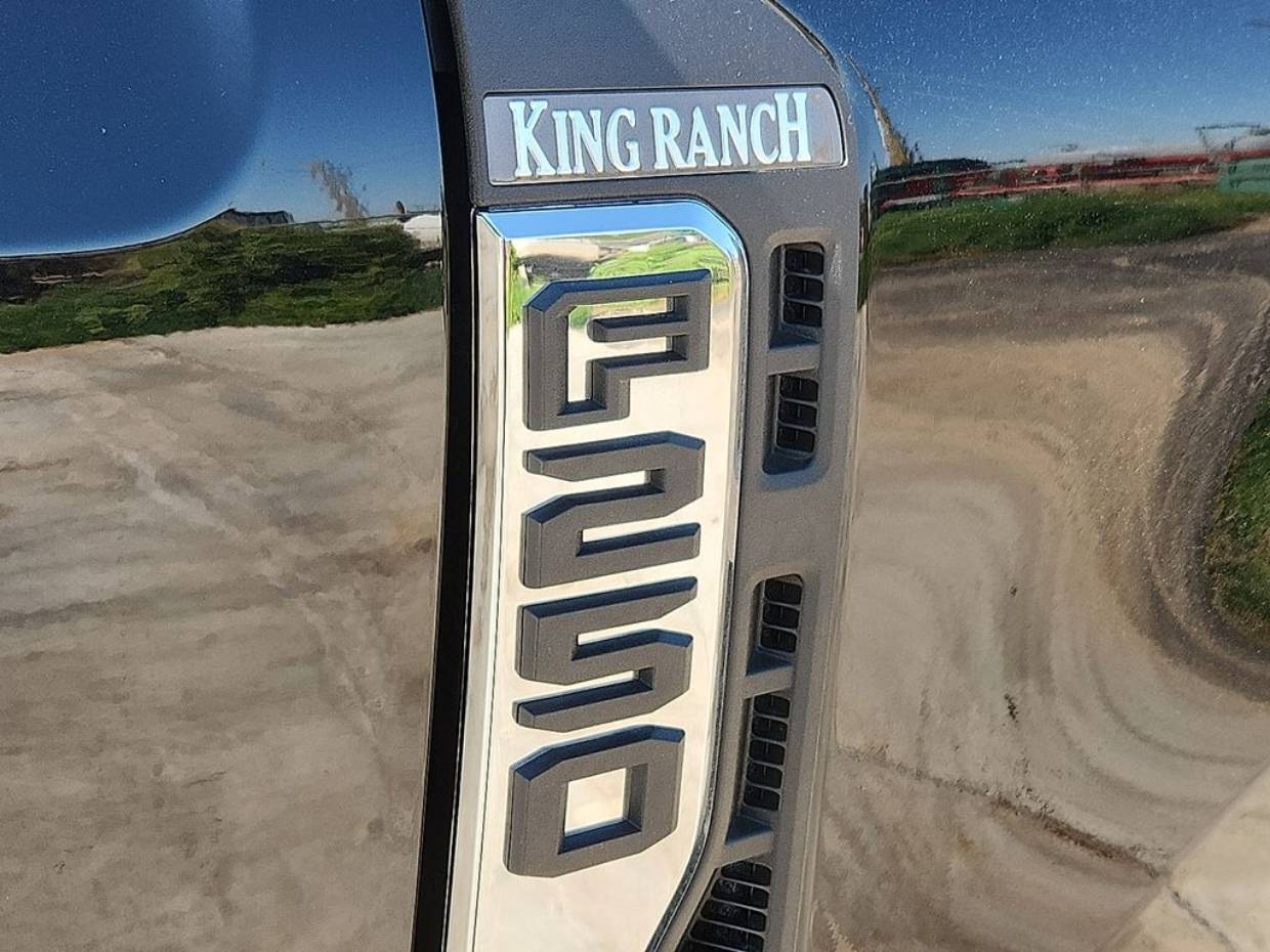 2025 Ford F-250 Super Duty King Ranch - Photo 9