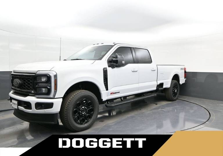 2025 Ford Super Duty F-350 SRW LARIAT