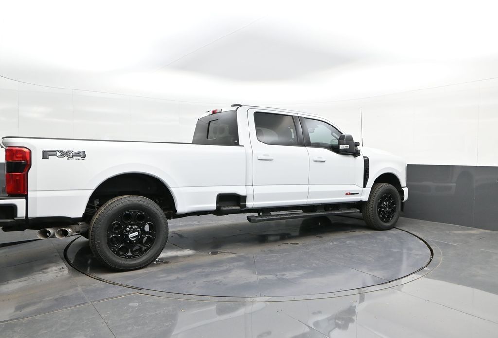 2025 Ford F-350 Super Duty Lariat - Photo 15