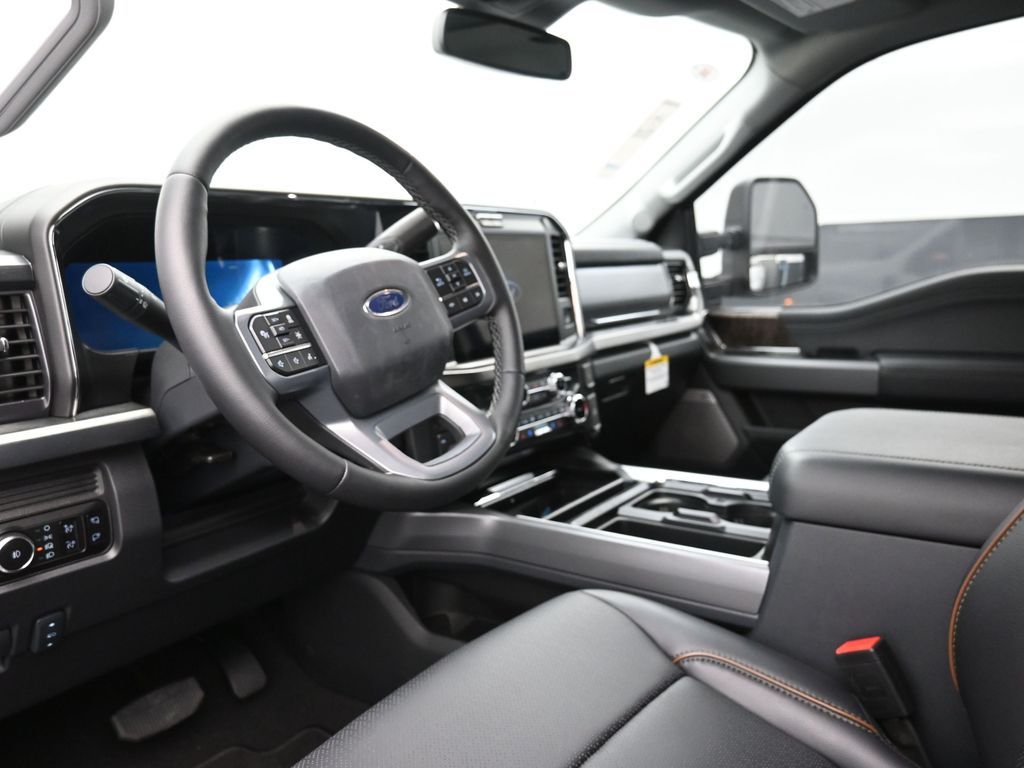 2025 Ford F-350 Super Duty Lariat - Photo 18