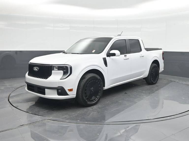 2025 Ford Maverick Lobo Standard