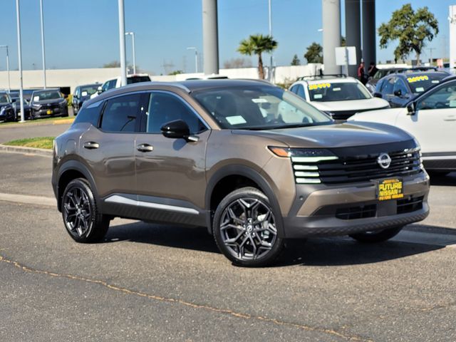 New 2026 Nissan Kicks SR