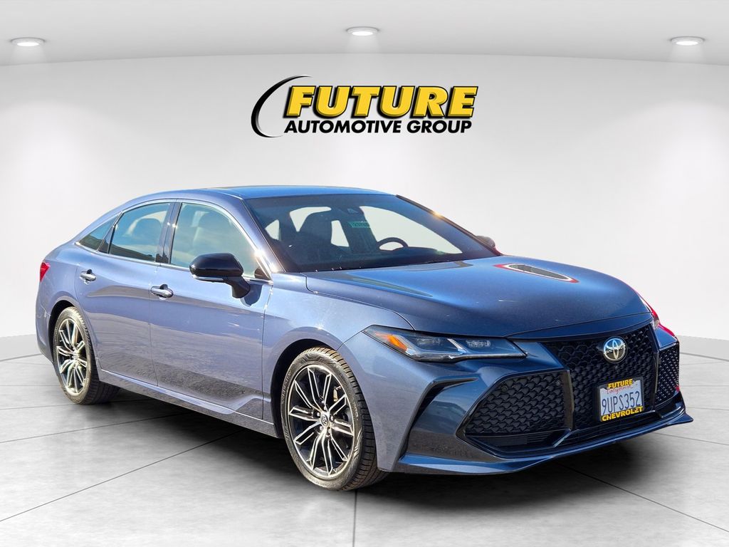 2019 Toyota Avalon Touring