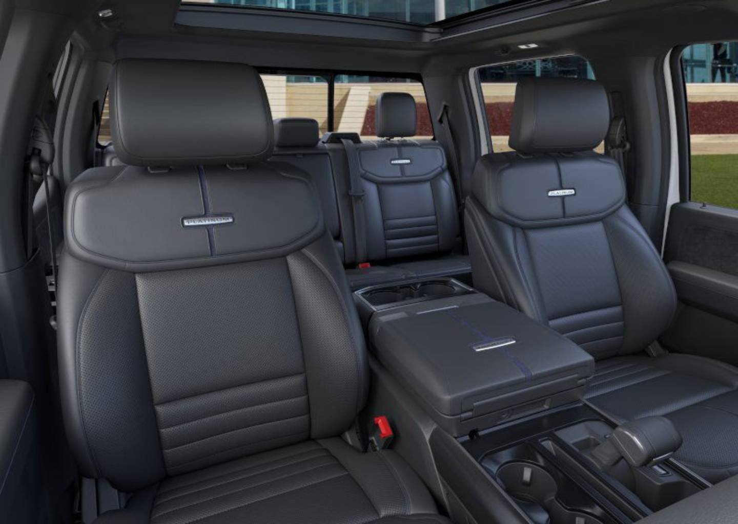 2025 Ford F-150 Platinum - Photo 10