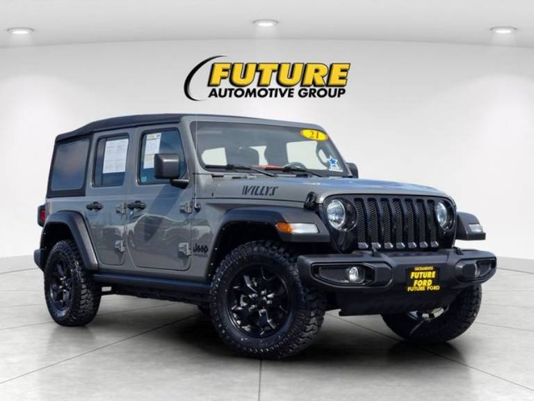 2021 Jeep Wrangler Unlimited Willys w/Cust Prefer Package & Hitch