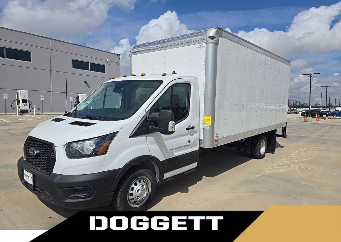 2024 Ford Transit Chassis Cab