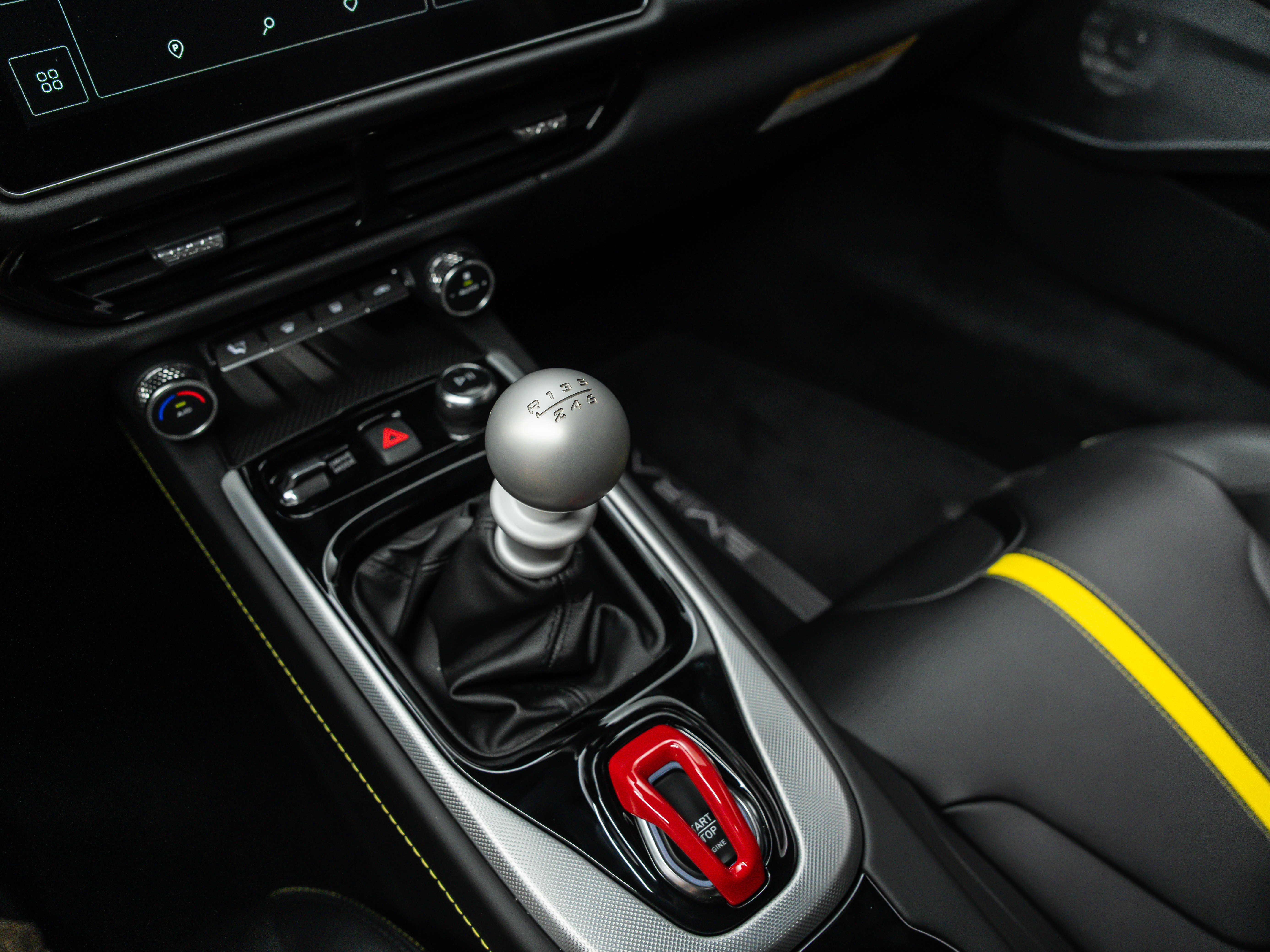 2026 Lotus Emira - Photo 22
