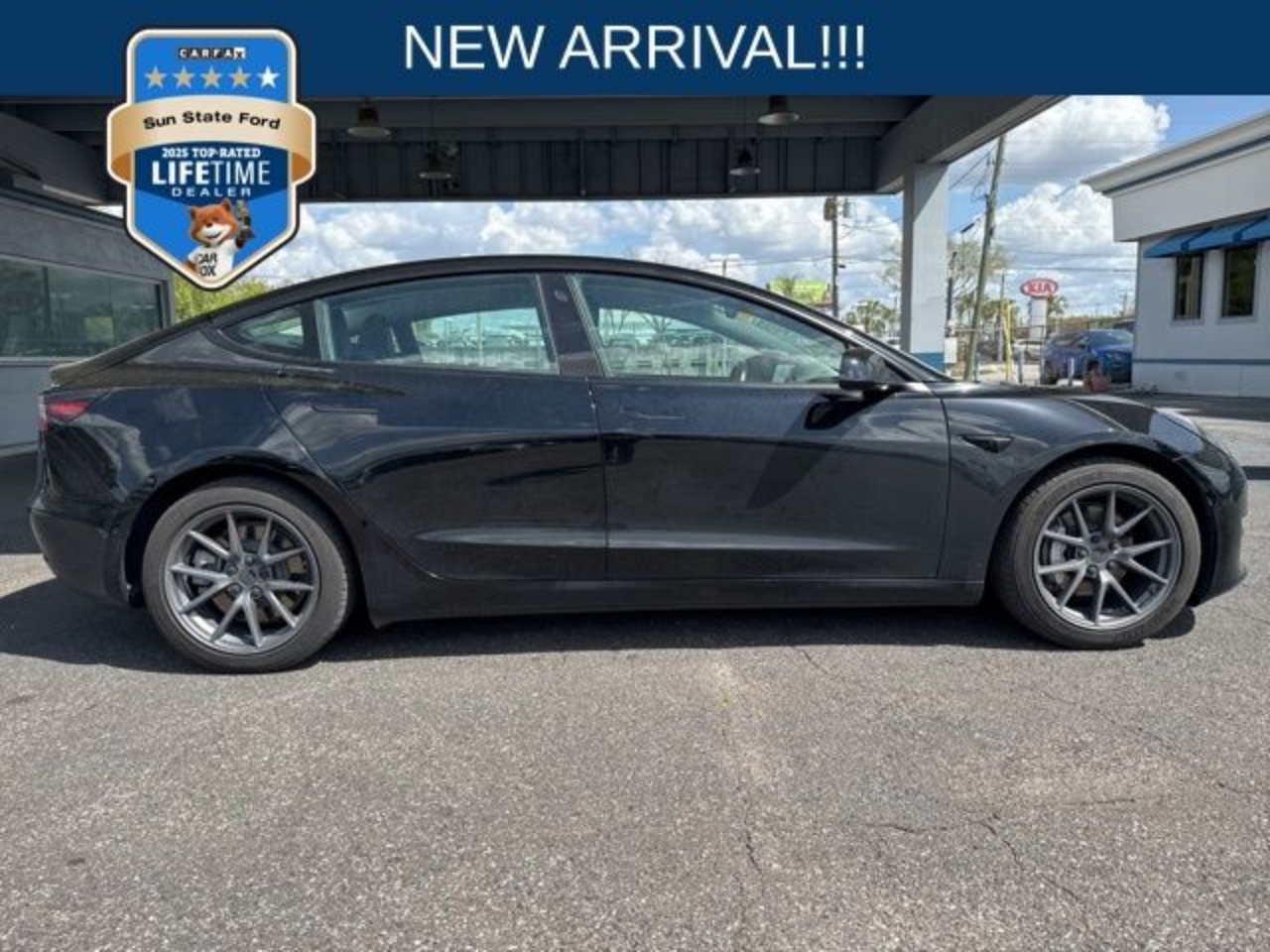 2022 Tesla Model 3 Base