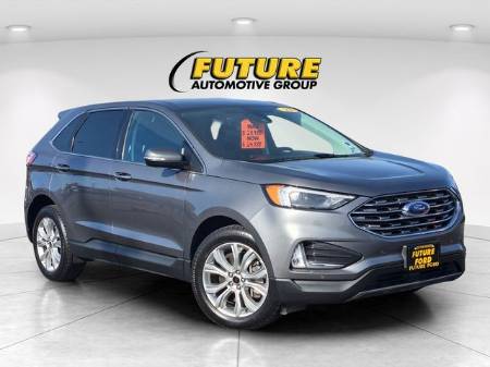 2023 Ford Edge Titanium
