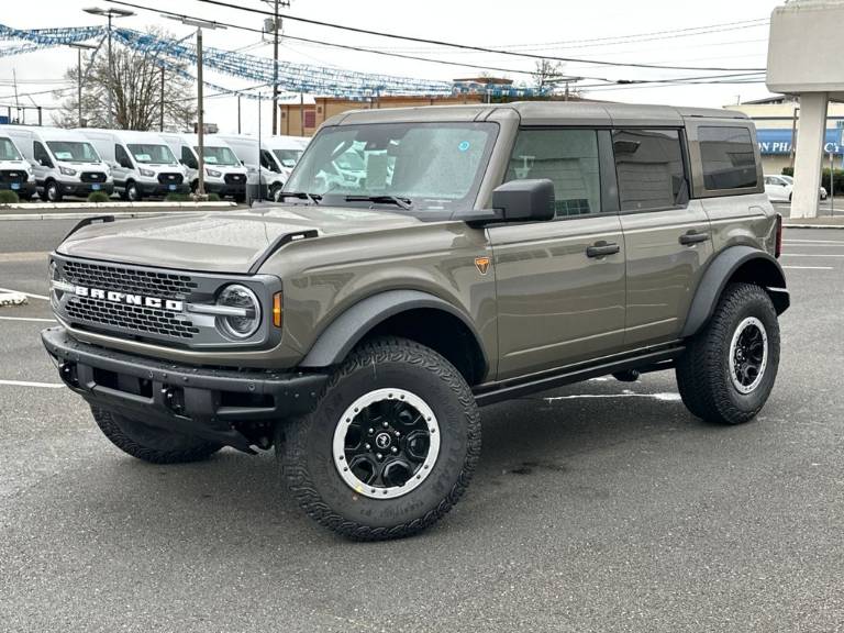 2026 Ford Bronco Badlands