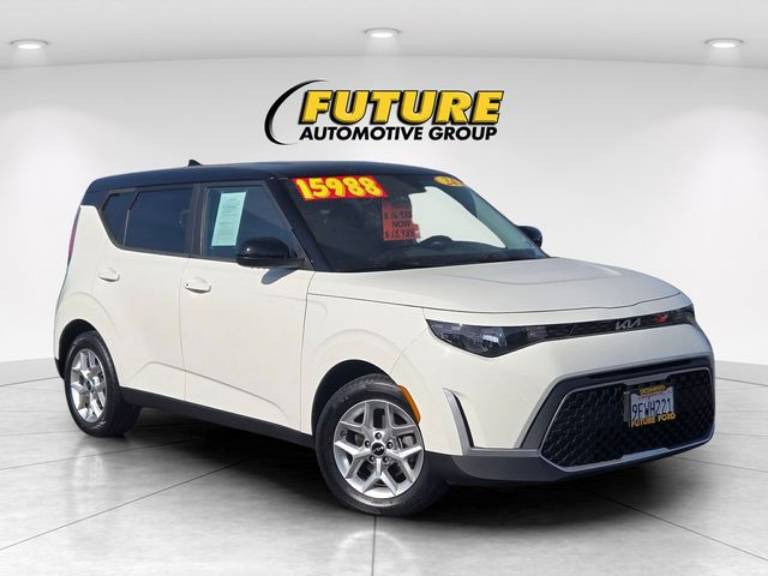 2023 Kia Soul S