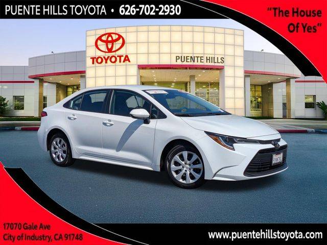 2025 Toyota Corolla LE
