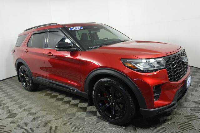 Certified 2025 Ford Explorer ST with VIN 1FMWK8GC7SGA13577 for sale in Kansas City