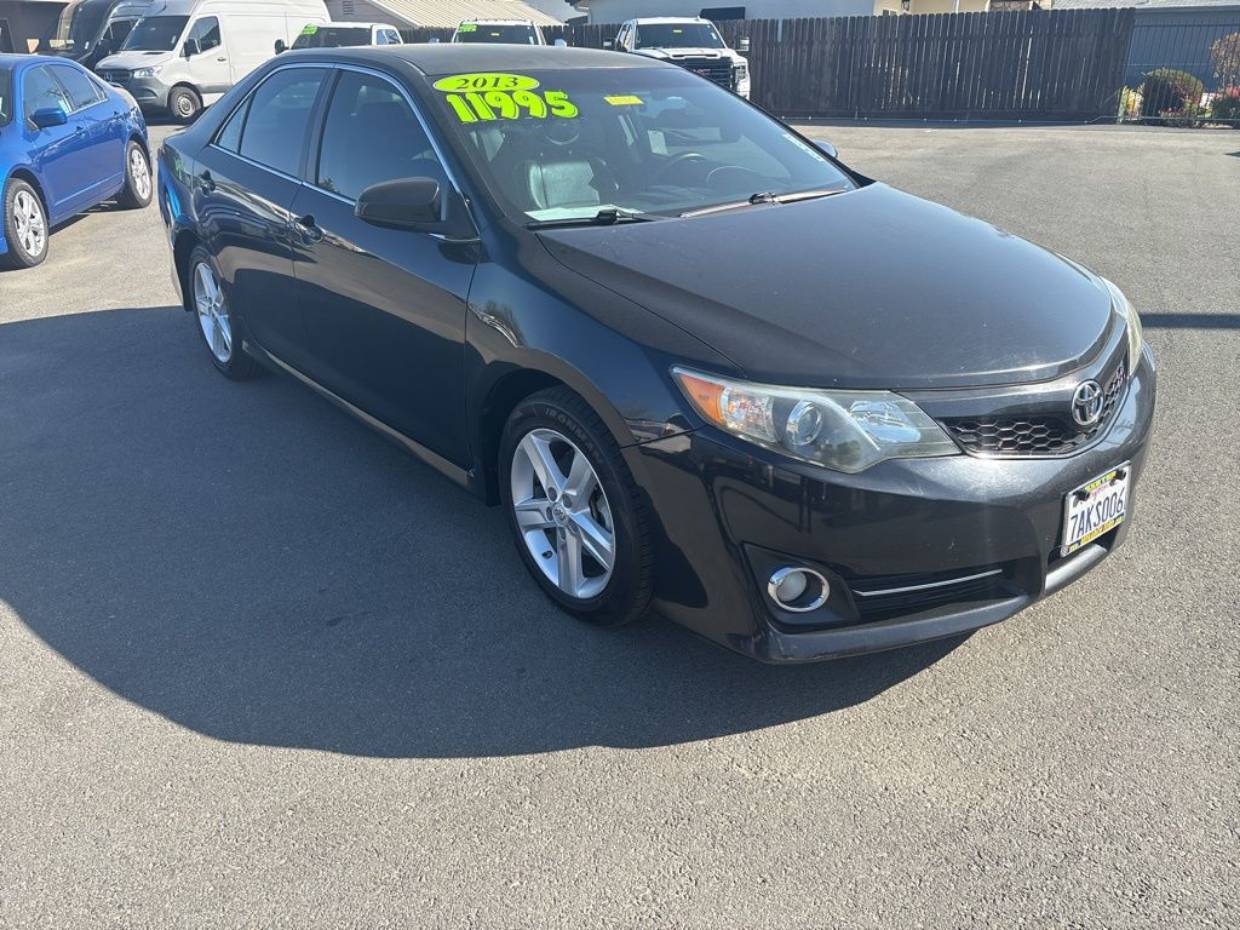 Used 2013 Toyota Camry SE with VIN 4T1BF1FK9DU260333 for sale in Exeter, CA