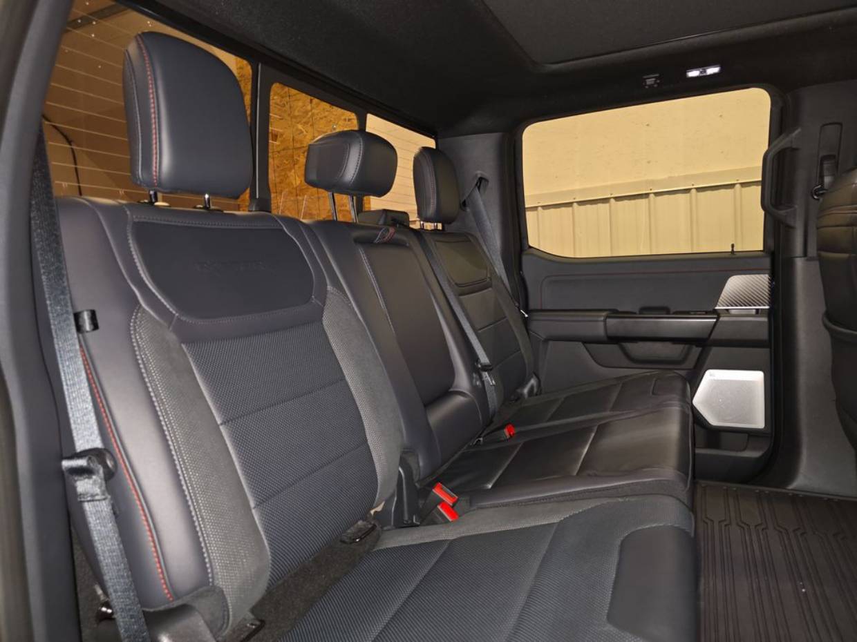 2025 Ford F-150 Raptor - Photo 22