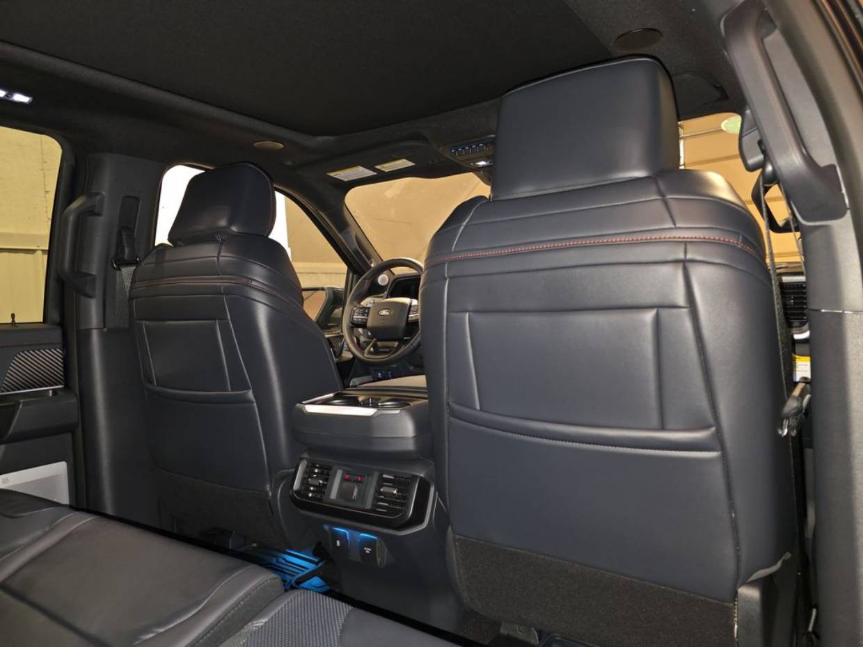 2025 Ford F-150 Raptor - Photo 23