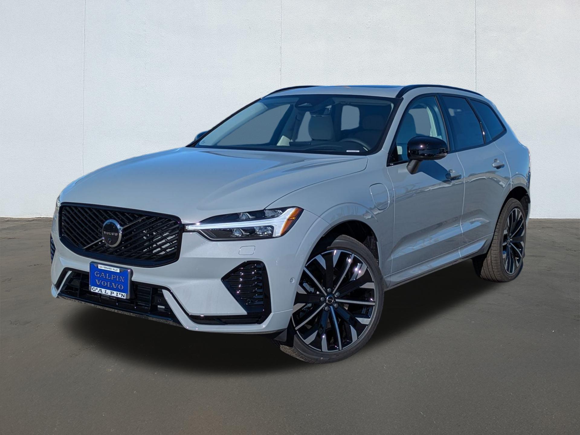 New 2026 Volvo XC60 Plug-In Hybrid T8 Ultra Dark