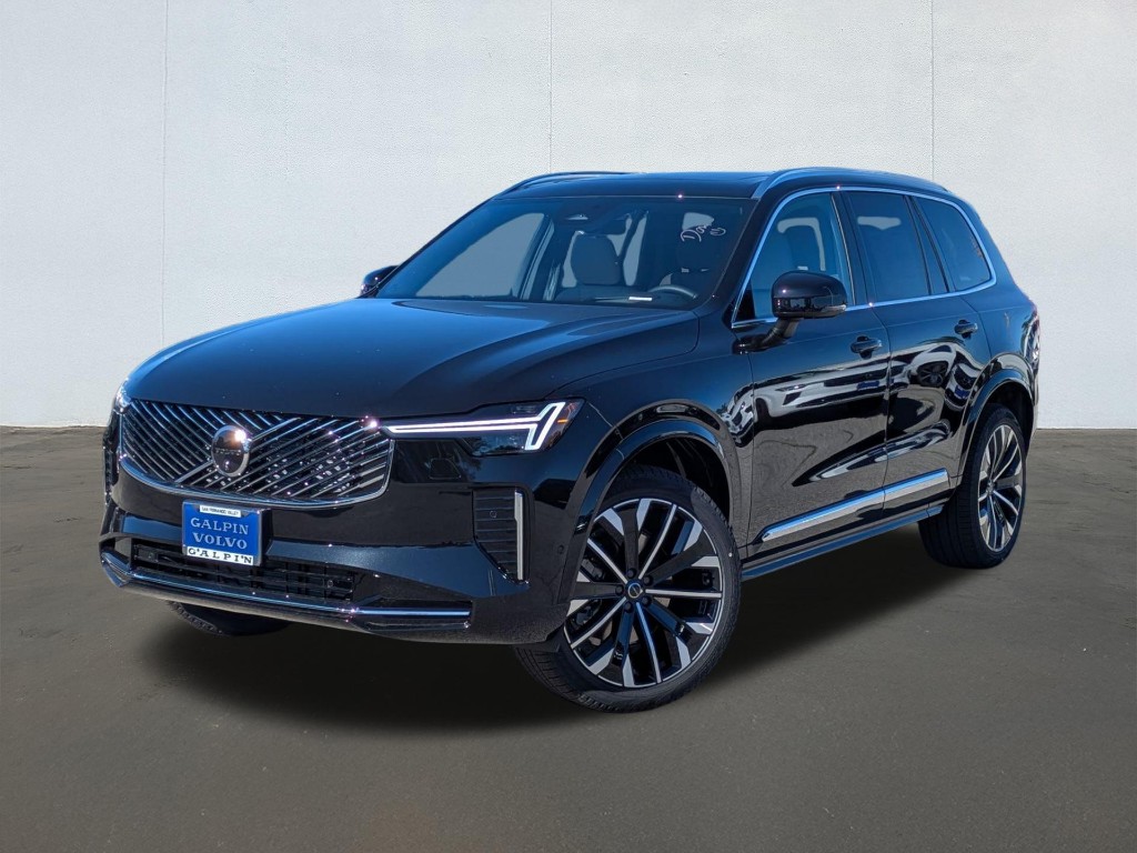 2026 Volvo XC90 B6 Ultra Bright