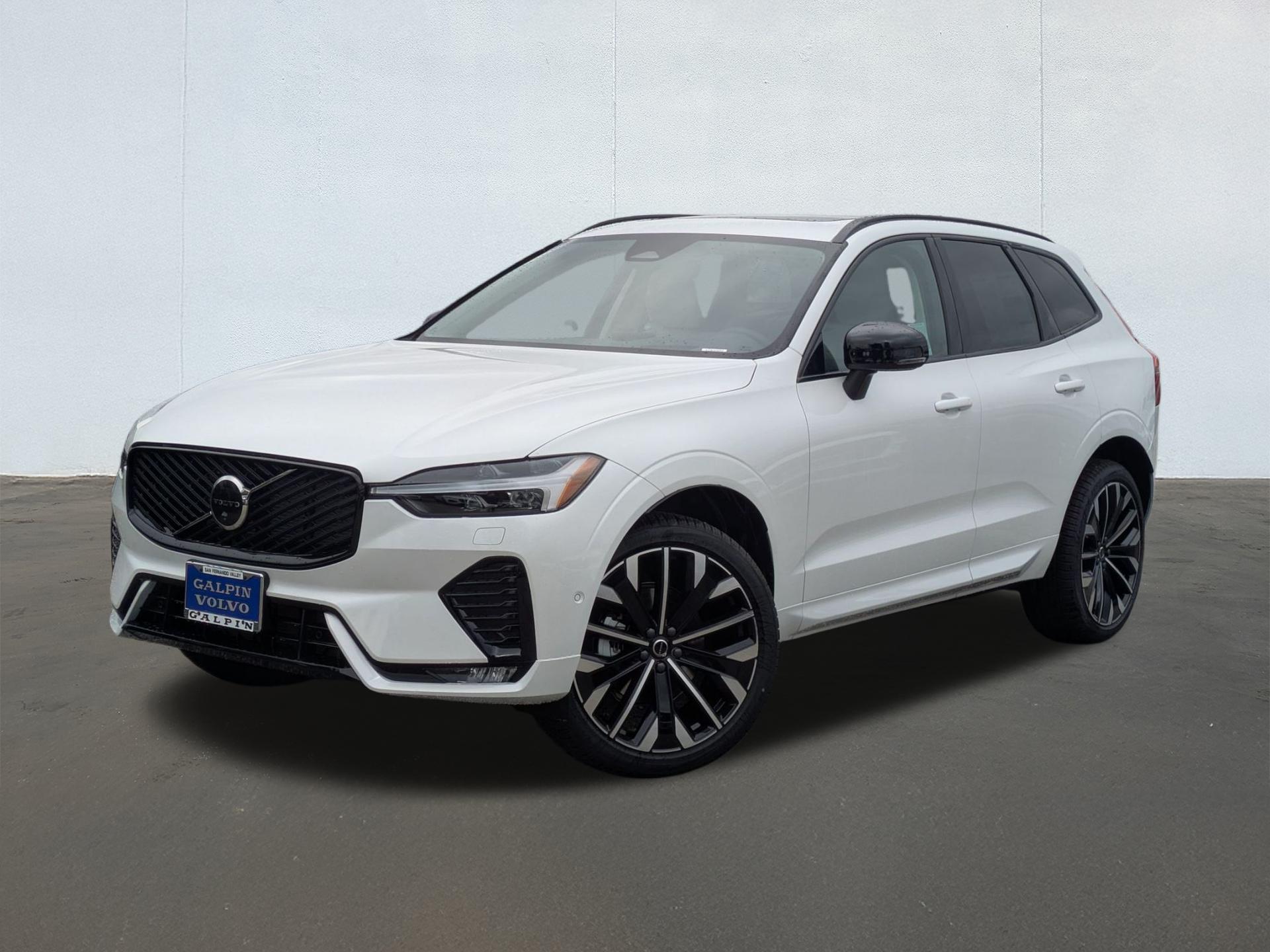New 2026 Volvo XC60 B5 Ultra Dark
