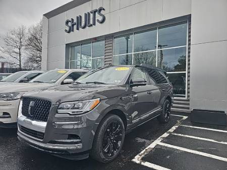 2024 Lincoln Navigator Black Label